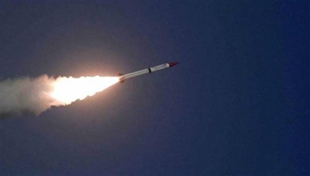 الدفاعات السعودية تعترض صاروخاً باليستياً أطلقه الحوثيون على مطار بجازان