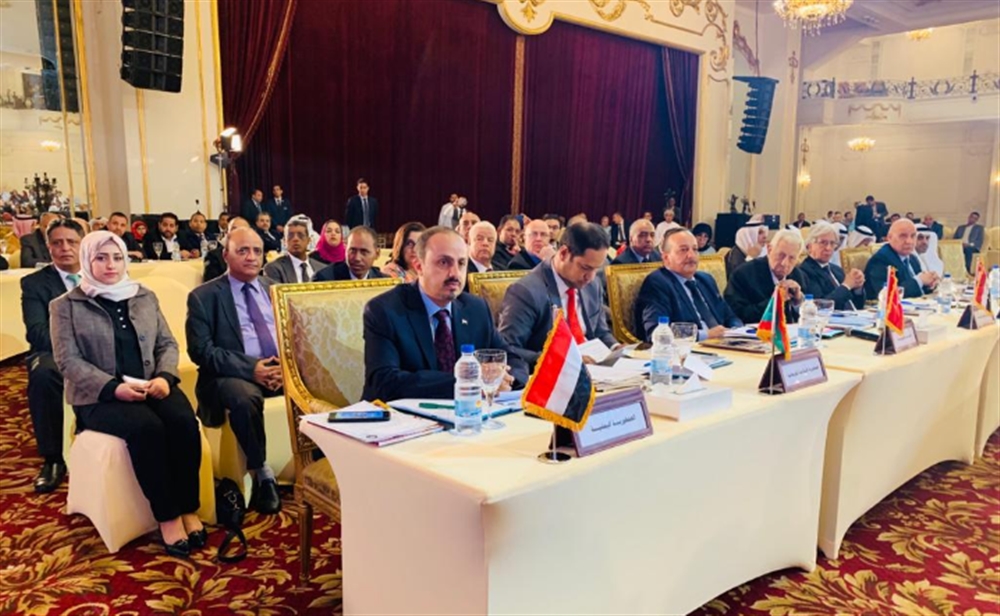 الحكومة اليمنية تجدد دعوتها إلى اتخاذ موقف عربي موحد إزاء تدخلات إيران