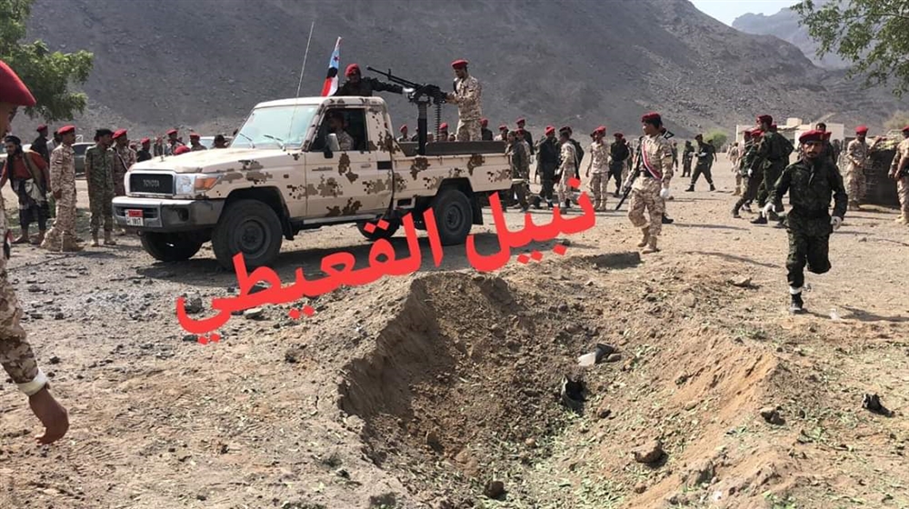 الحوثيون يتبنون استهداف عرض عسكري بعدن بسلاح الجو المسير
