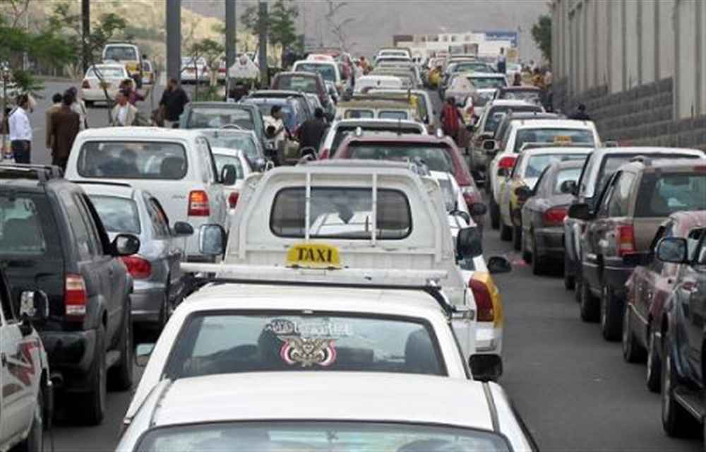 اللجنة الاقتصادية تؤكد وقوف مليشيا الحوثي وراء أزمة المشتقات النفطية
