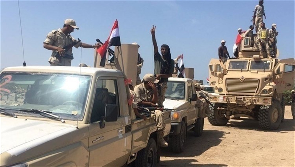 الحوثيون يتهمون فرنسا بتزويد تحالف دعم الشريعة بالسلاح