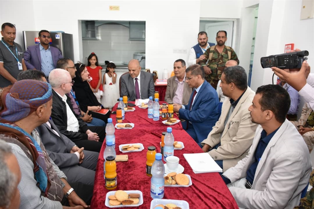 وفد أممي يبحث مع سلطات تعز احتياجات اللاجئين والنازحين