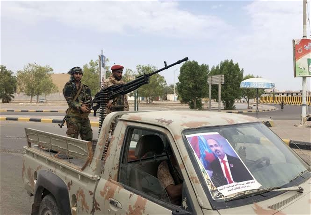 بعد نهب 18 مليار من ميناء عدن.. الانتقالي يقول سيُعيدها للقوات السعودية