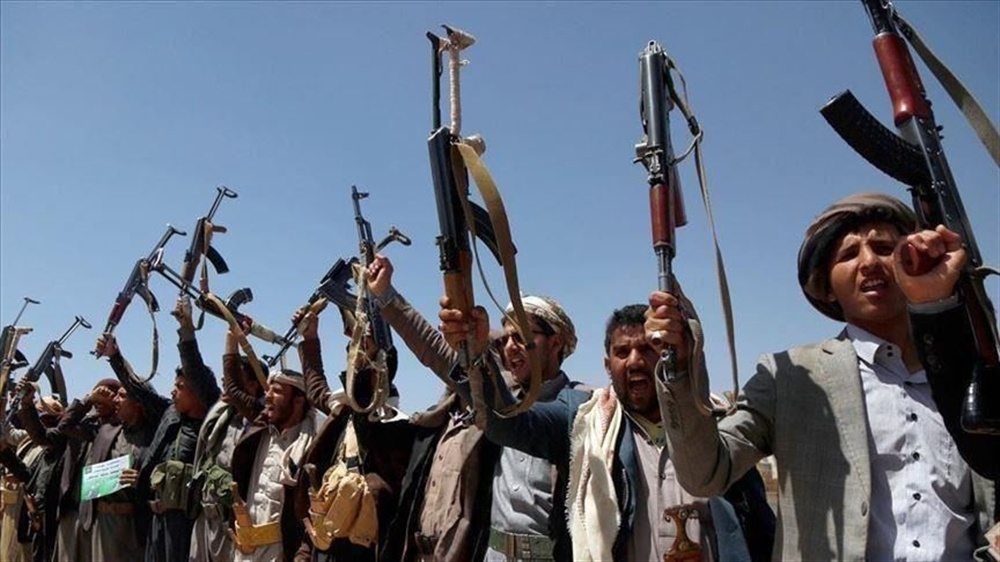 الحوثيون يتهمون التحالف بتدمير مرافق مطار تعز كليا