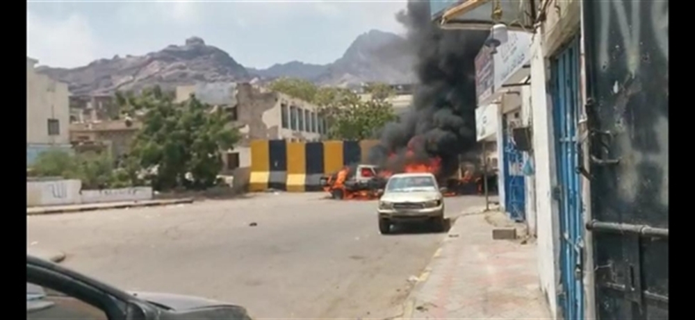 مسؤول يمني يدعو الحكومة لإنهاء الوضع المنفلت في عدن