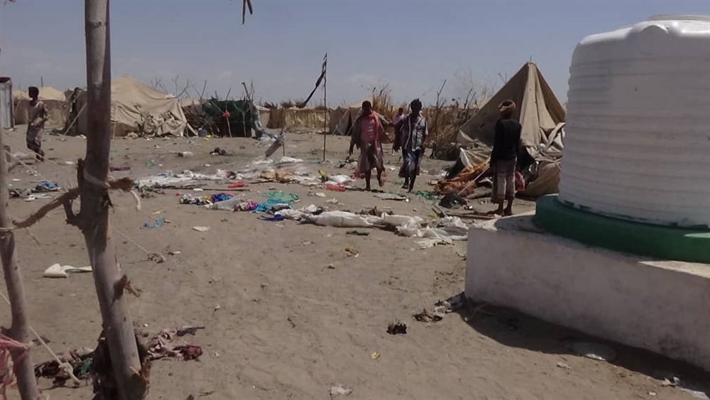الحوثيون يستهدفون مخيم للنازحين في صعدة