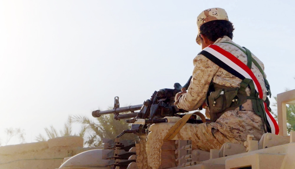 الجيش متوعدًا الحوثيين: صبرنا لن يطول