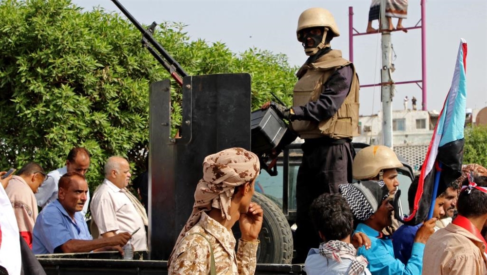 الانتقالي يحذر من حرب وشيكة مع الحكومة الشرعية