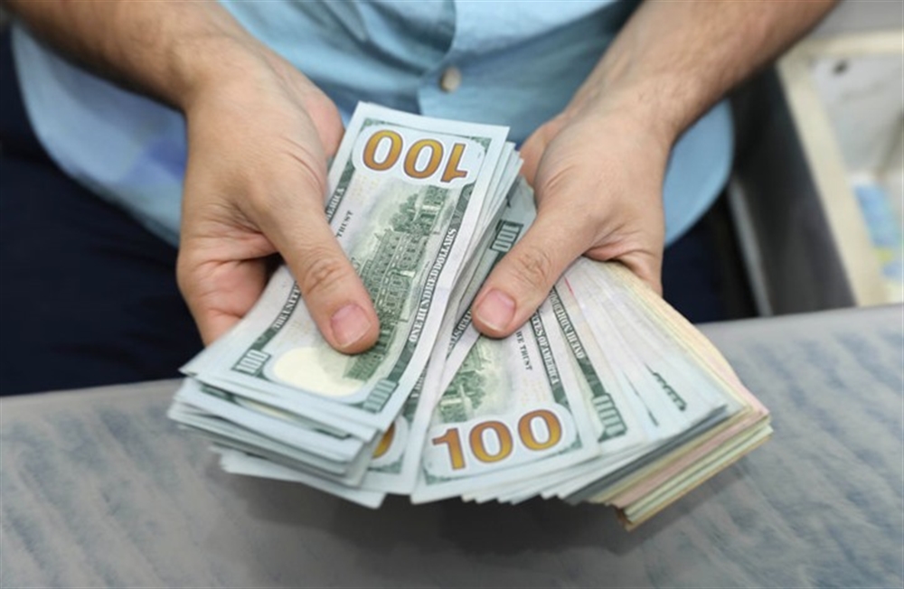 منظمة دولية: تحويلات اليمنيين بالخارج تراجعت 80 % في أربعة أشهر