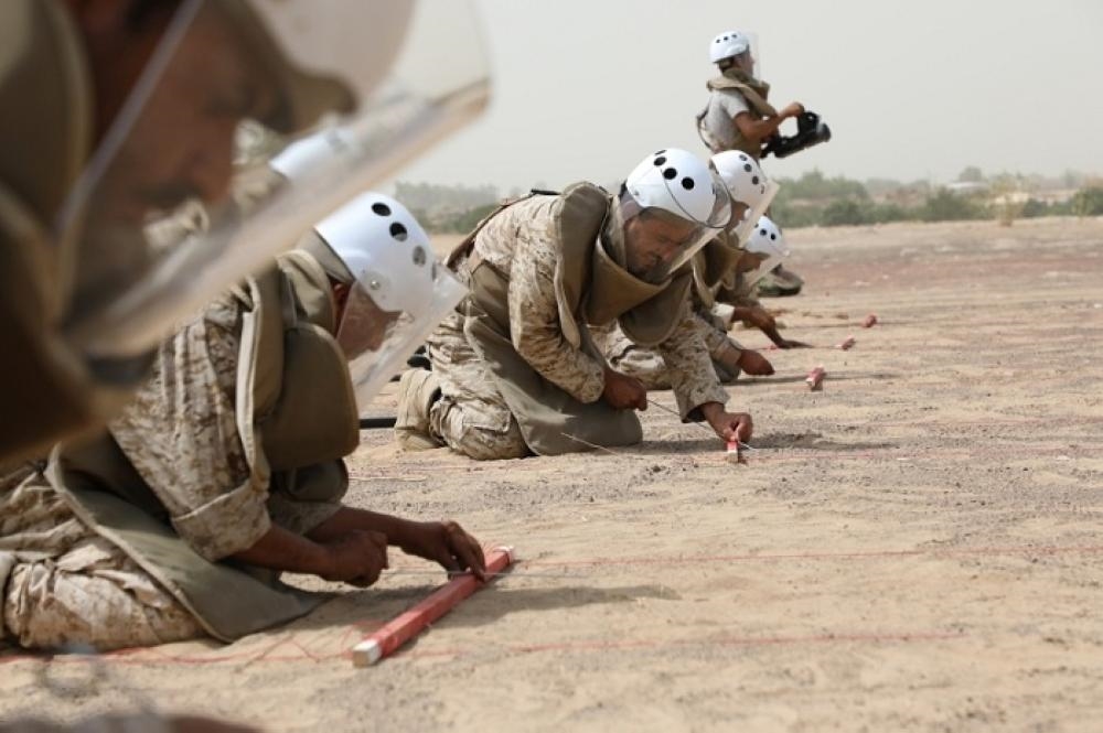 "مسام" يعلن نزع أكثر من ألف لغم وذخيرة غير منفجرة في اليمن