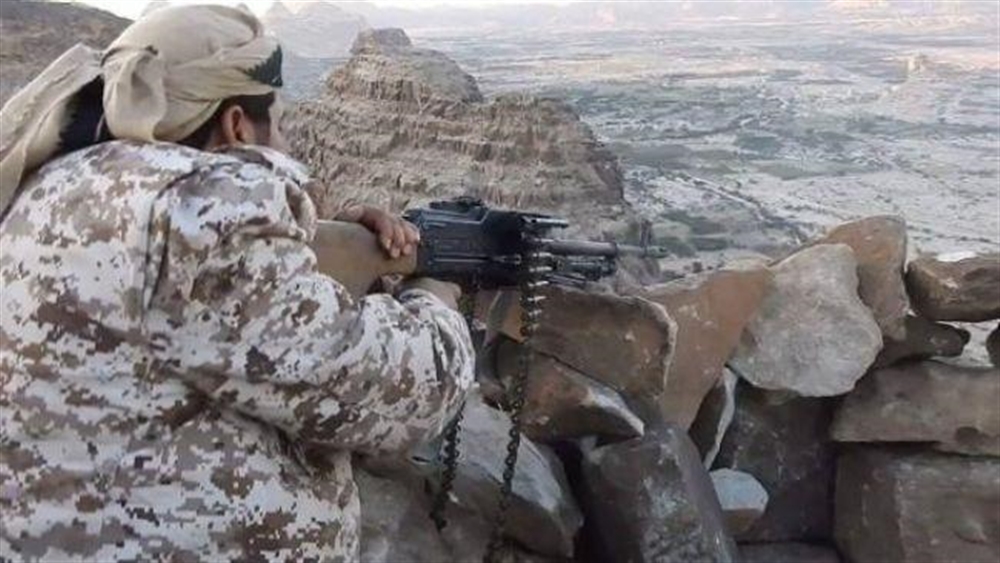 قوات الجيش تشن هجوما واسعا على مواقع الحوثيين في البيضاء