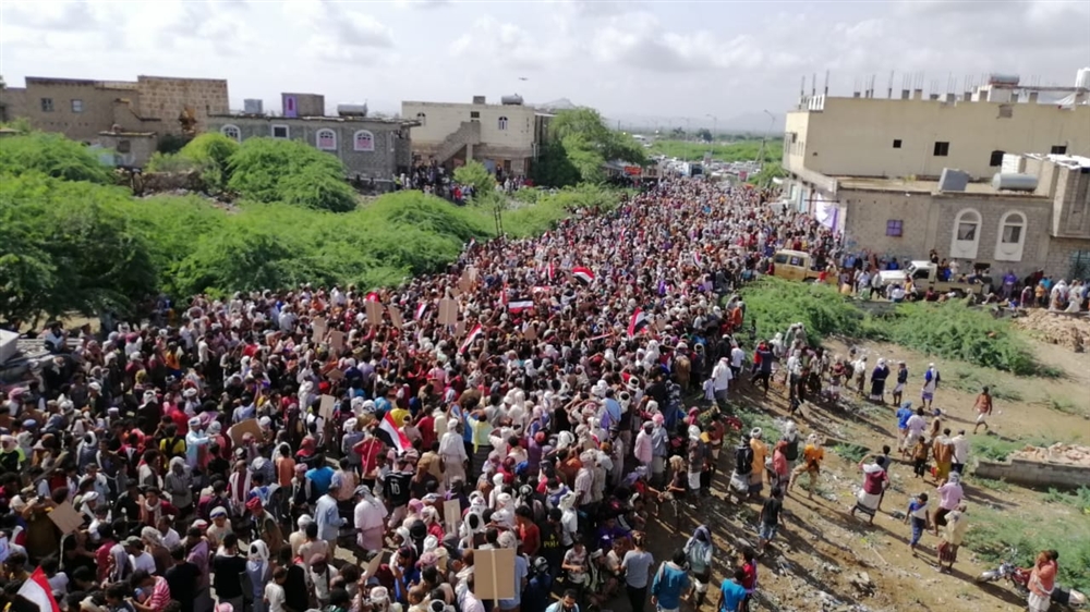 "الحراك الجنوبي" يعلن رفضه اتفاق الرياض ويدعو أنصاره للتصعيد