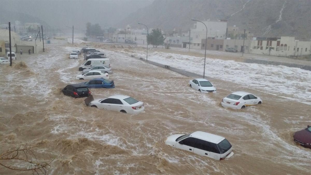 الصليب الأحمر: السيول تهدد حياة الكثيرين في اليمن