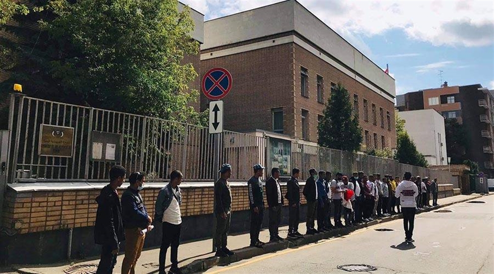 مطالبات بإقالة سفير اليمن في روسيا