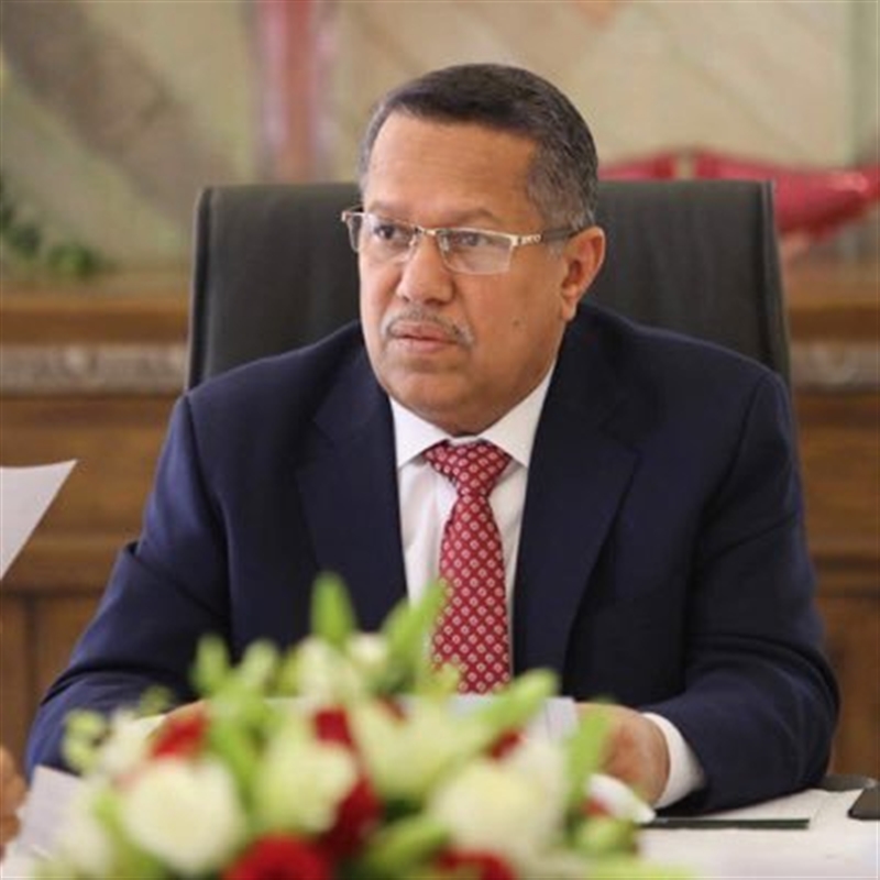 بعد جدل حول المقصود بالسفراء في منشوره.. بن دغر ينفي أن يكون المستهدف آل جابر