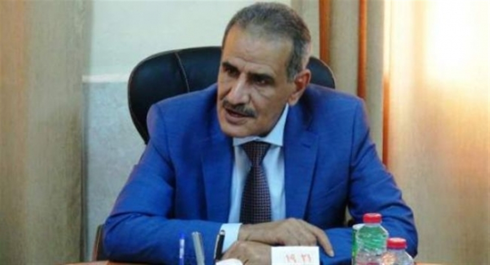 وزير التربية يفضح حقيقة دعم المانحين للتعلم باليمن ويؤكد : أهتموا بالطلاء وأهملوا البناء