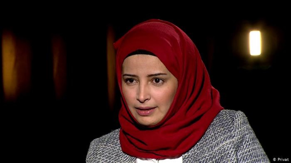 مناصفة مع كاتب صيني... ناشطة من محافظة تعز تحصل على جائزة "بالم" الالمانية لحرية الرأي