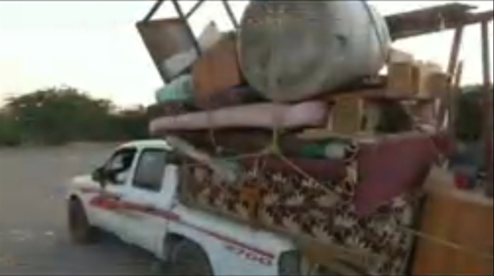 بسبب استمرار القصف الحوثي... موجة نزوح جديدة للمدنيين من "الحوك" بالحديدة