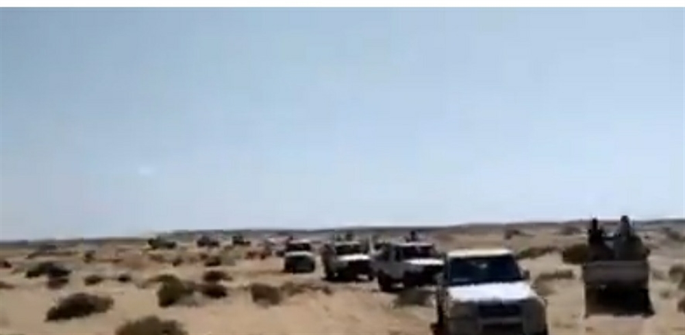 الجيش والانتقالي يواصلان الانسحاب من أبين وهذه آخر المستجدات
