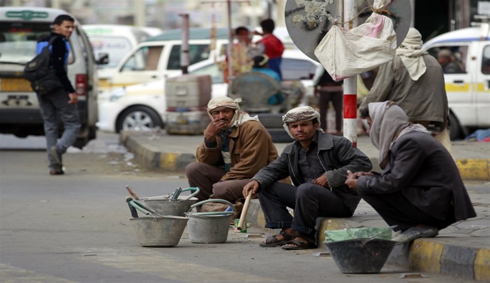 اتحاد نقابات العمال يطالب الحكومة بإعادة هيكلة الأجور