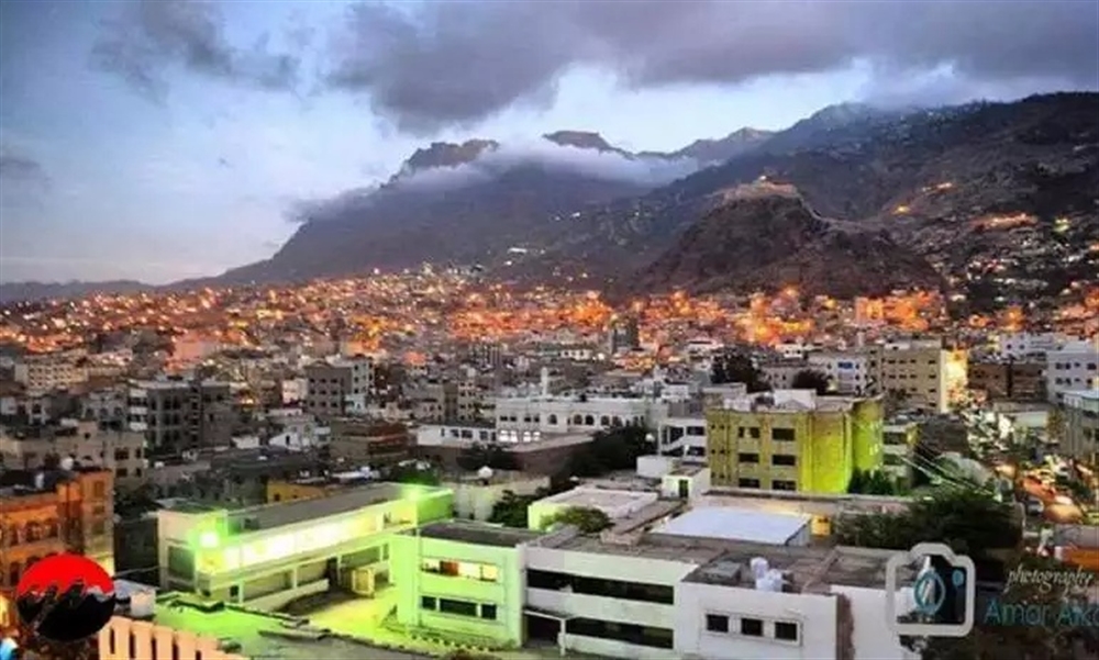 إصابة نجل طبيب في تعز برصاص مسلحين