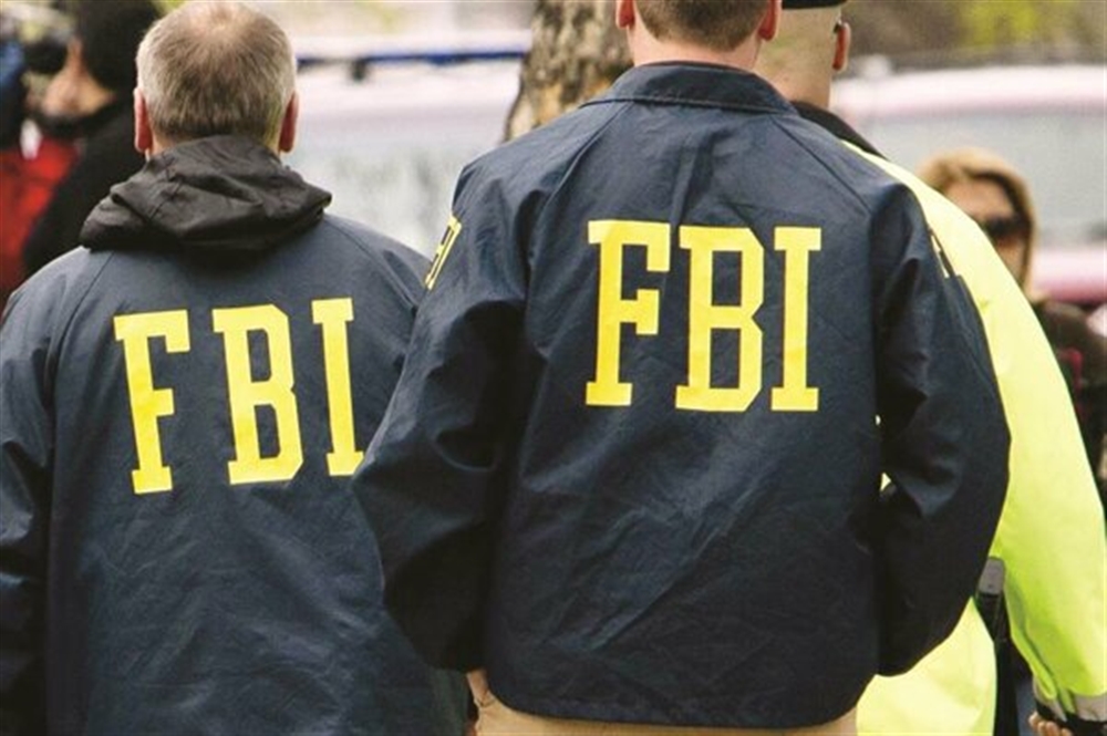 دبلوماسي أمريكي سابق يقترح الاستعانة بفريق من "FBI" أو المانيا للتحقيق في هجوم مطار عدن