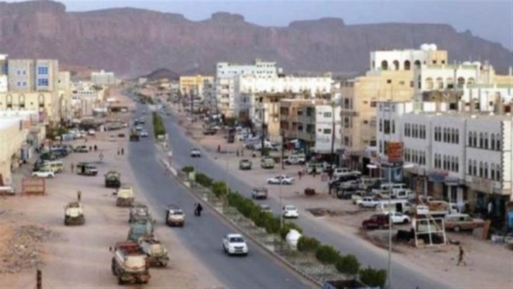 مصدر أمني : انفجار عنيف بمحيط مقر اللجنة السعودية في أبين