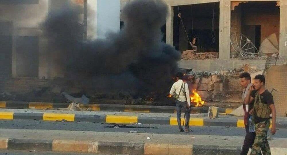 هو السابع منذ عودة الحكومة.. انفجار جديد قرب مطار عدن الدولي