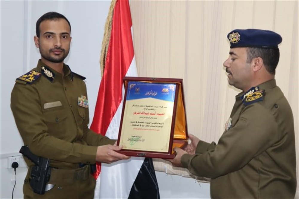 تقرير خبراء مجلس الأمن:  شخصيات حوثية تتنافس فيما بينها ونحقق مع شخصيات سافرت لعمان