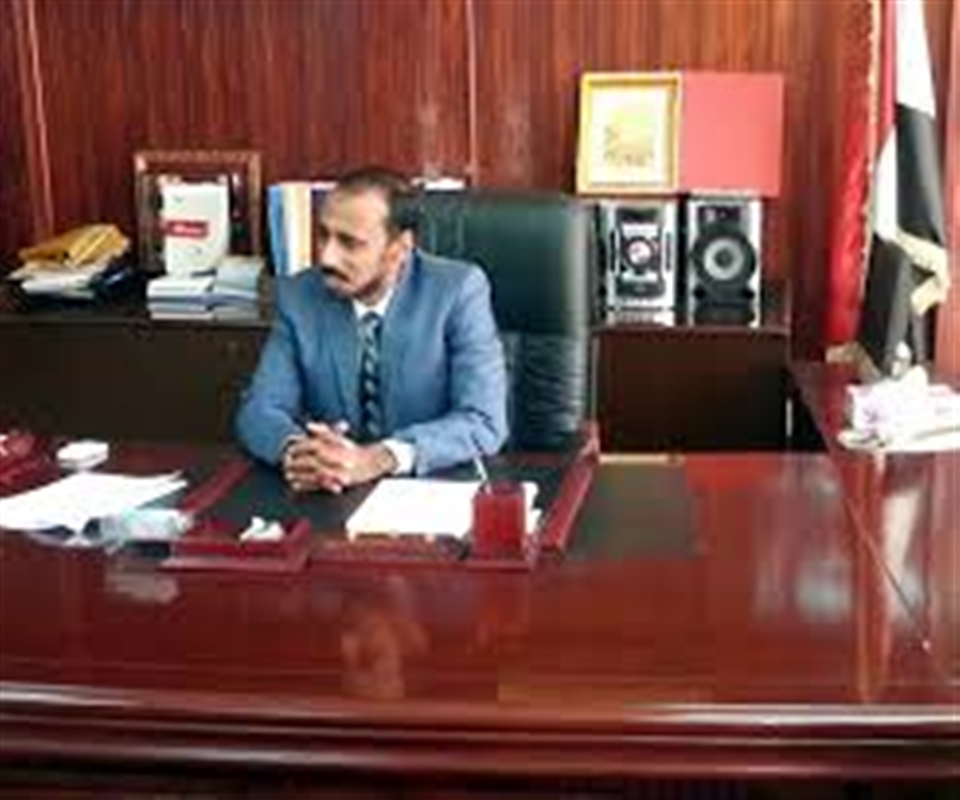 وزير يمني سابق يحذر من اقتراب "الانهيار الكبير" للدولة ويتحدث عن ظهور مقدماته