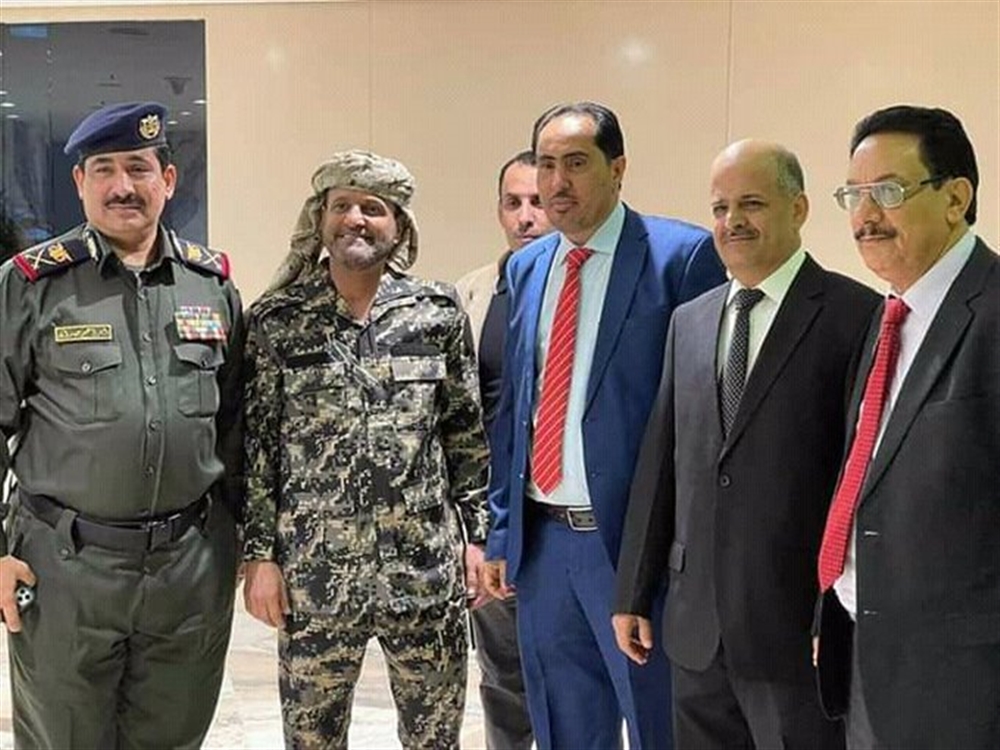 فريق الخبراء: استمرار القتال بين الحكومة والانتقالي دليل واضح على استمرار خلاف سعودي إماراتي