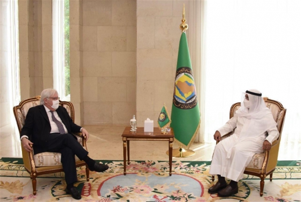 غريفيث والحجرف يطالبان بضغط دولي على الحوثيين لوقف هجوم مأرب