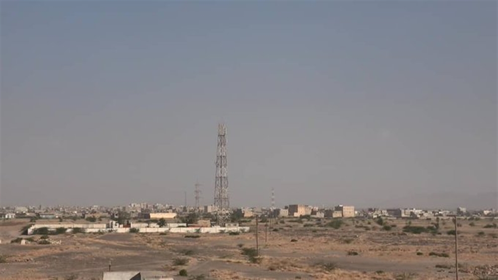 مقتل مواطن وإصابة آخر بقصف للحوثيين جنوب الحديدة