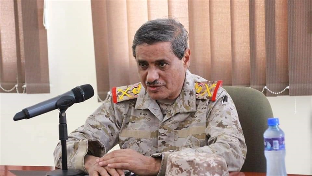 حضرموت.. قائد المنطقة العسكرية الثانية يوجه برفع الجاهزية القتالية لمواجهة العدوان الحوثي ومؤازرة مأرب