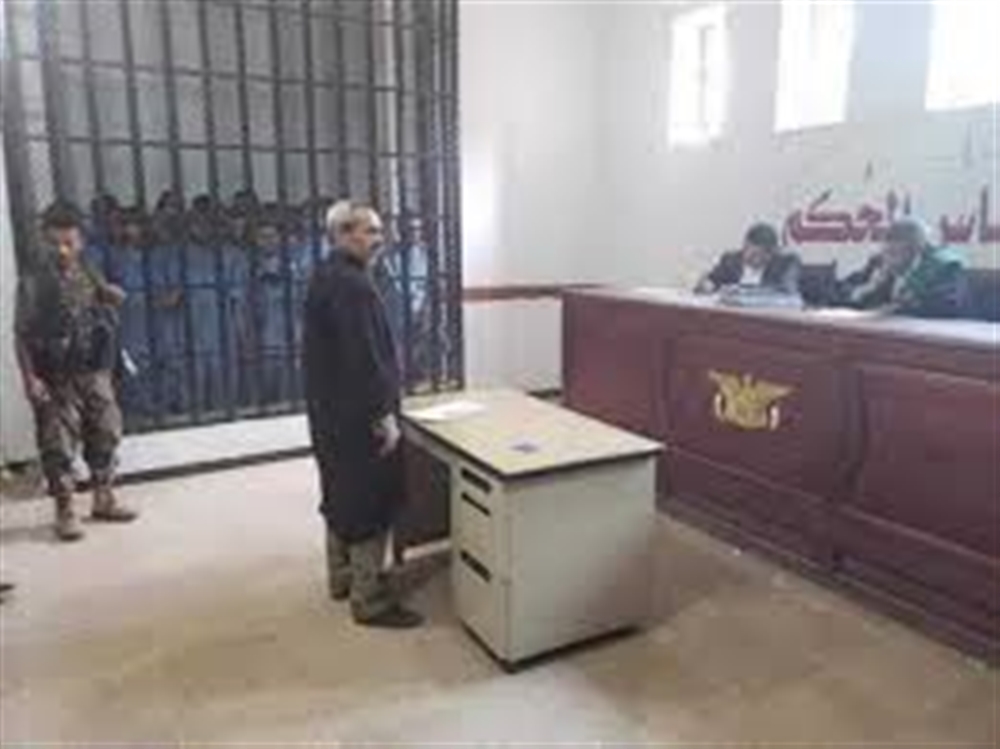 حلم الحصول على قلم ودفتر يعرض مختطفين في سجون الحوثي لتعذيب وحشي أصاب بعضهم بعاهات وإعاقات مستديمة