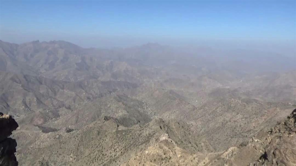 تعز.. هجوم واسع للجيش ومصدر عسكري يتحدث عن تقدم متسارع ويكشف التفاصيل