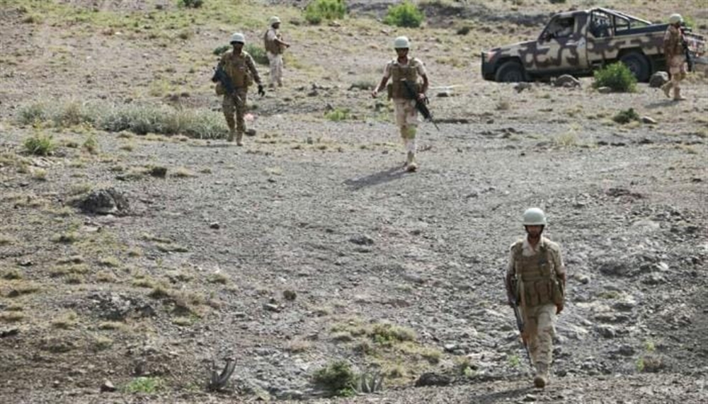 الجيش يهاجم مليشيا الحوثي في مقبنة
