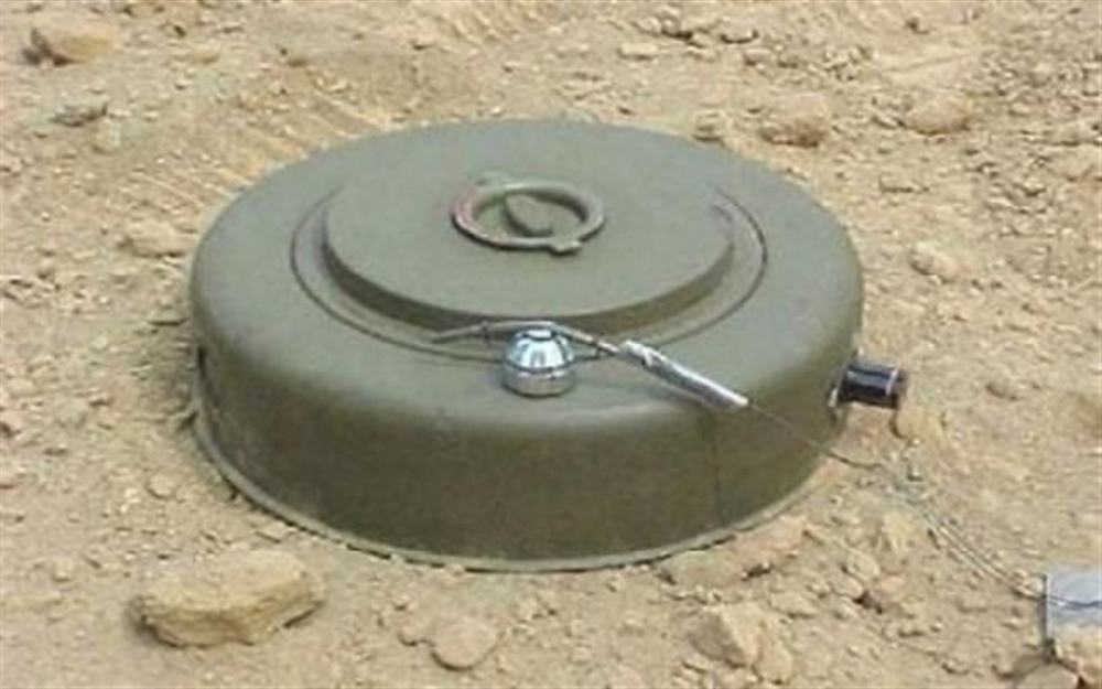 مقتل طفلة بانفجار لغم أرضي في تعز