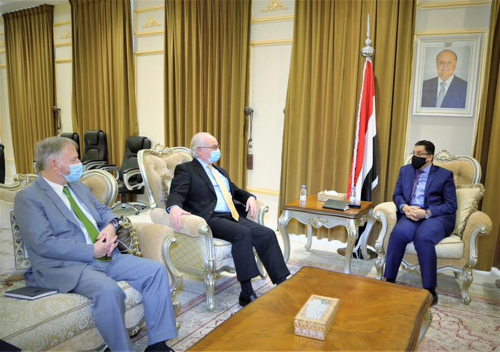 المبعوث الأمريكي يعود إلى واشنطن بعد زيارتين للرياض ومسقط