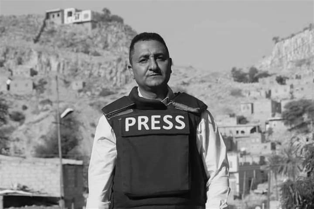 وفاة الصحفي عبدالقوي العزاني متأثرًا بإصابته بكورونا