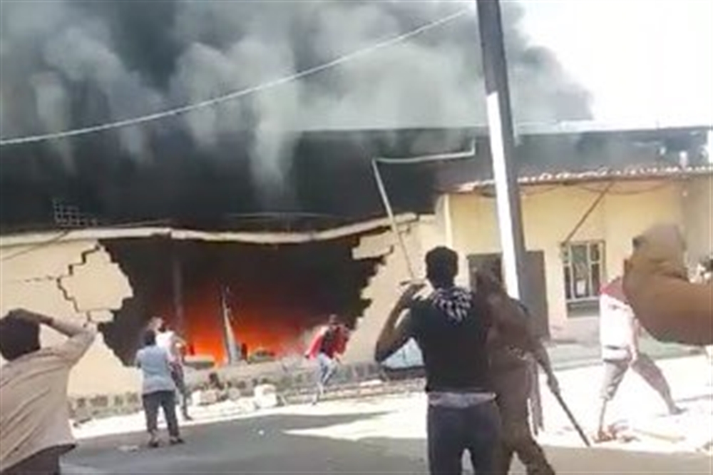 مليشيا الحوثي تخطف 55 مهاجرة ولاجئة من اعتصام بصنعاء