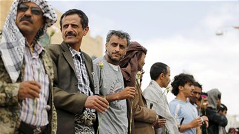 صحيفة : الحوثيون يمنعون "البهائيين" من التصرف بأموالهم