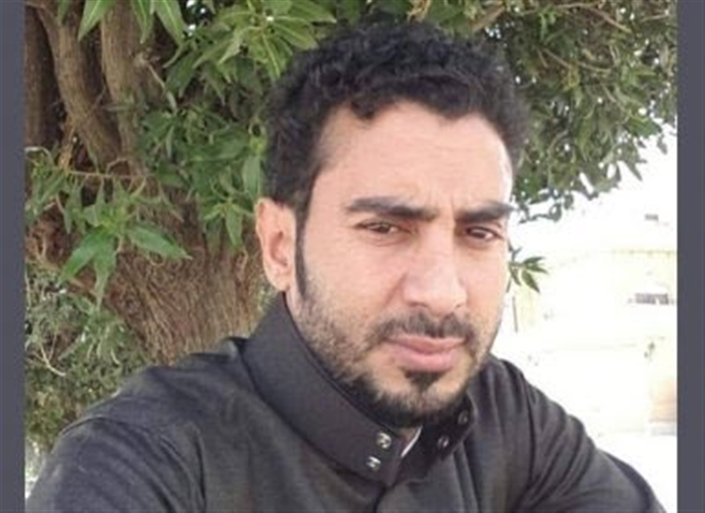 عاد لقضاء رمضان بالحوبان..مليشيا الحوثي تعذب وتعدم مغتربا فور وصوله إلى بيته