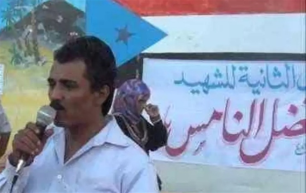 قوات الانتقالي تداهم منزل ناشط حقوقي بعدن