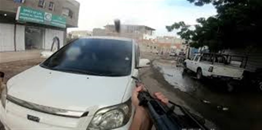 مصدر أمني : اغتيال أمين عام مجلس محلي في عدن