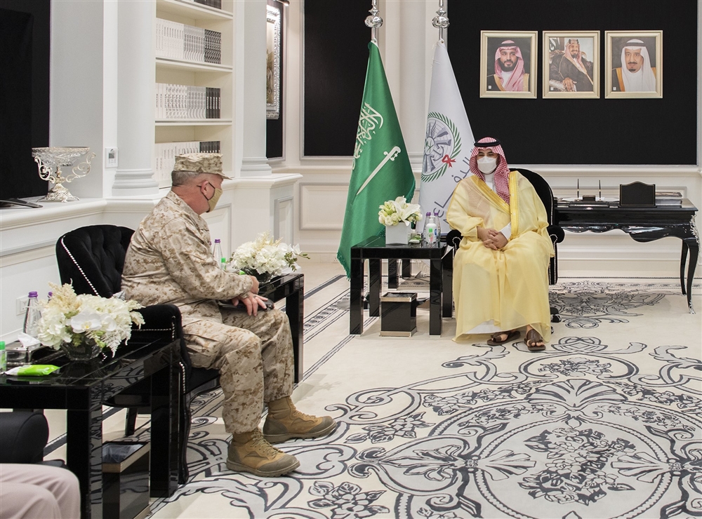 لقاء عسكري سعودي أمريكي في الرياض