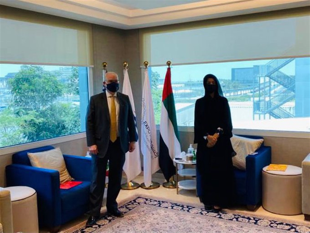المبعوث الأمريكي الخاص يلتقي وزيرة إماراتية للتباحث حول اليمن