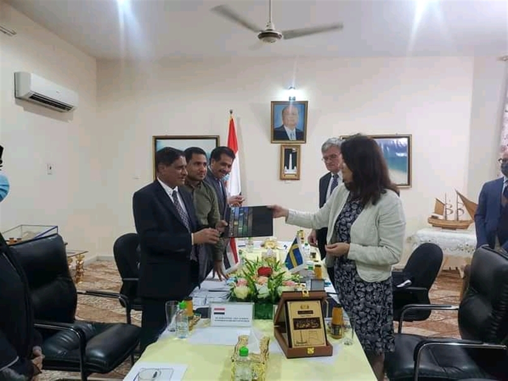 وزيرة خارجية السويد والمبعوث السويدي يصلان حضرموت