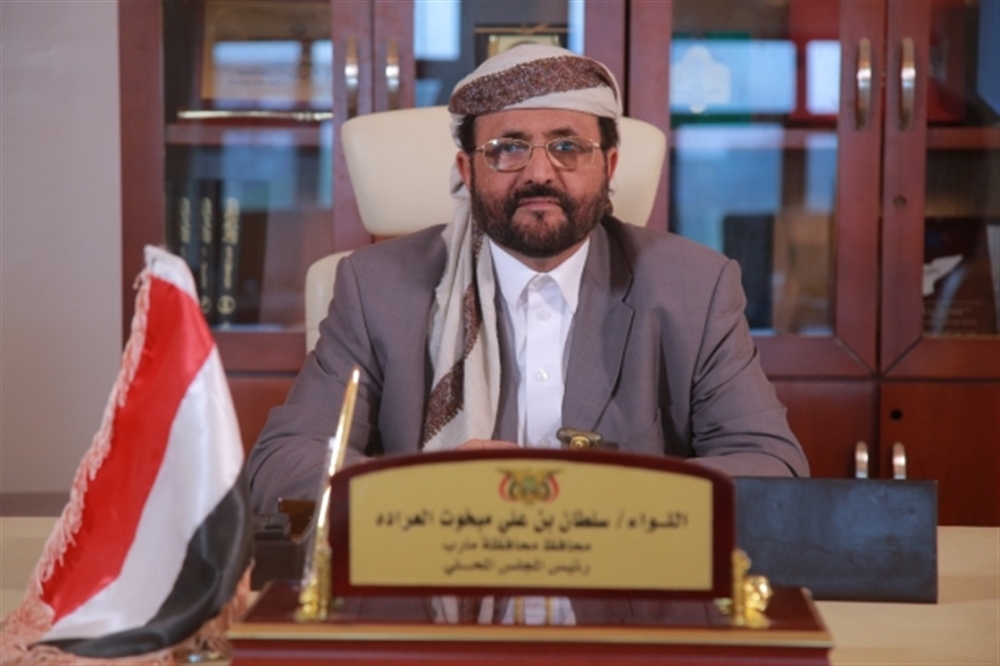 "العرادة" يسخر من تعليق "الحوثي" على قصف جماعته للمدنيين بمارب ويطالب بتحقيق دولي