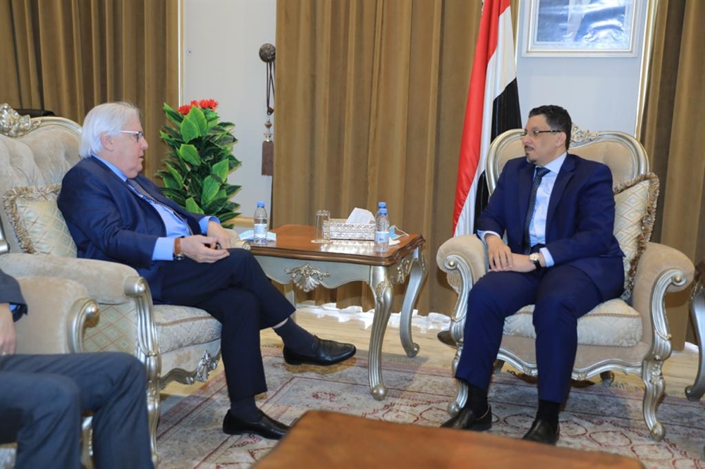 الحكومة تطالب بـ"نهج" أممي جديد يجبر الحوثي على السلام
